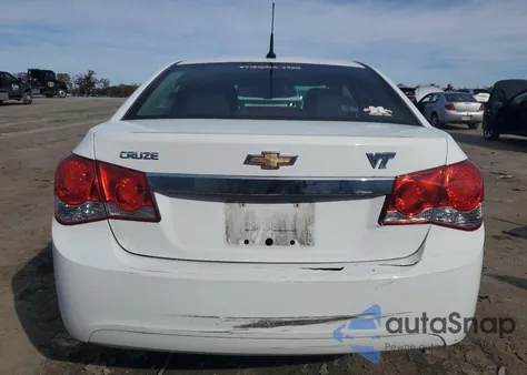 2014 Chevrolet Cruze Ls z USA, uszkodzony, nr VIN 1G1PA5SG0E7275264